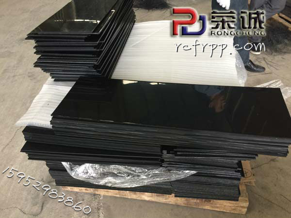 高分（fèn）子（zǐ）PE板的主要特點有哪些？